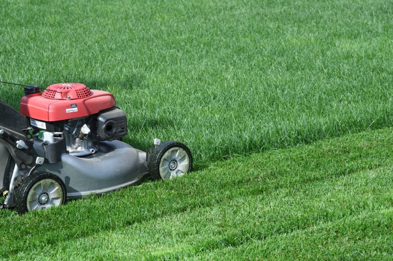 Acreage Mowing Service in Prince Georges County, MD